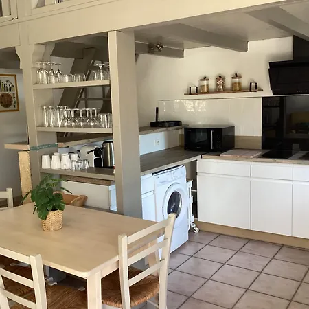 Le De Lolivier En Provence Holiday home Aramon